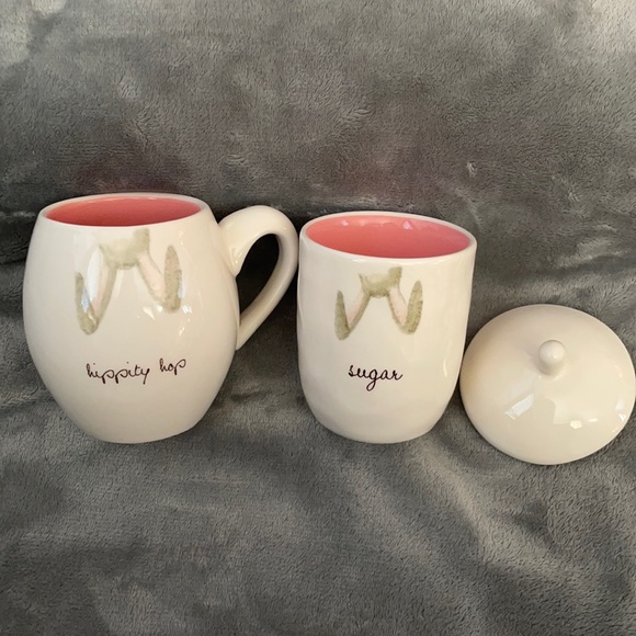 Rae Dunn - 2018 Hippity Hop mug and Sugar canister - Picture 2 of 3